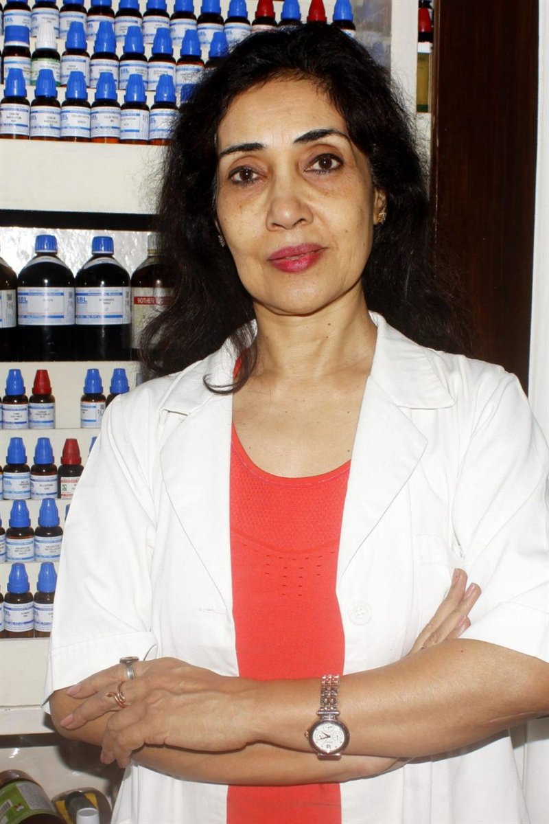 Portrait of Dr. Poonam Bali